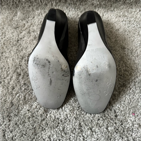 Jessica Simpson Slip on Wedge. Size 7.5 - Picture 4 of 8